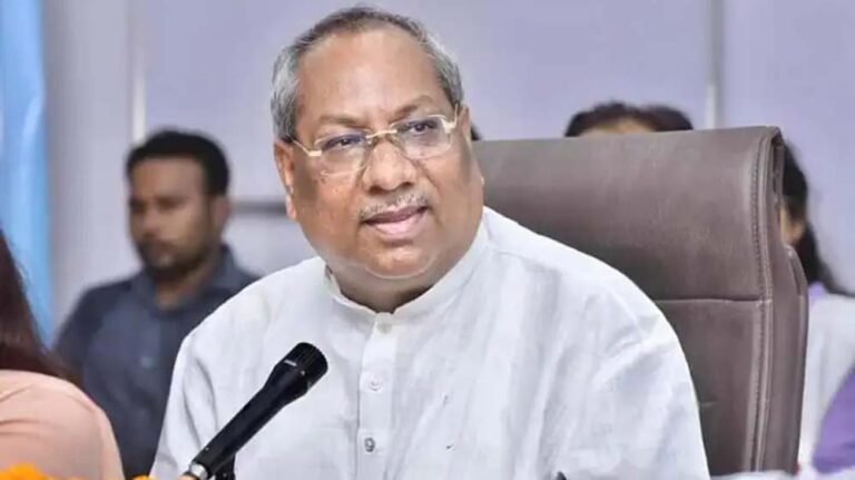 संजय निषाद बोले: तुष्टिकरण करते रहे तो जिस तरह बंगाल में दीदी साफ हुईं, उसी तरह सपा साफ हो जाएगी