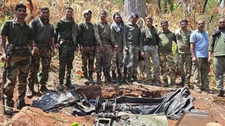 सरेंडर नक्सलियों की सूचना पर बड़ी कार्रवाई, सुरक्षा बलों ने पकड़ी माओवादियों की हथियार निर्माण यूनिट