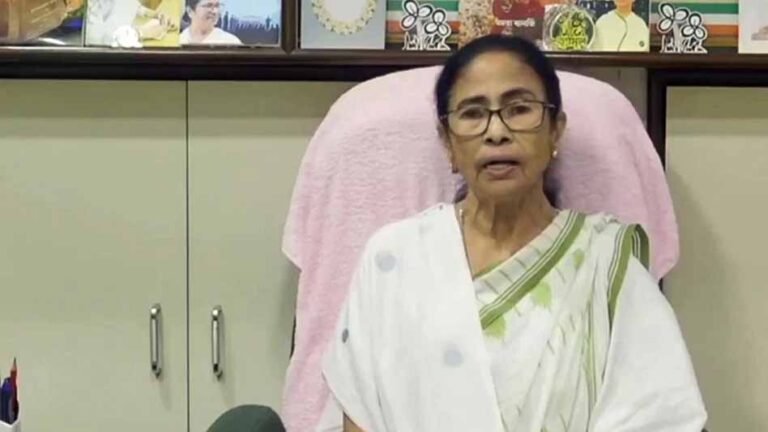 बंगाल की राजनीति में हलचल, TMC के 18 दिग्गज नाराज बताए जा रहे