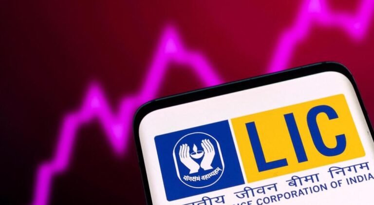 अचानक आधी कीमत पर पहुंचा LIC का शेयर, क्या है इस बड़ी गिरावट का पूरा मामला?