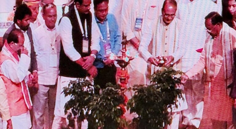 छत्तीसगढ़ नवा अंजोर विजन 2047: धान की अपेक्षा फसल विविधीकरण और डिजिटल खेती पर दे रहें हैं जोर: मंत्री रामविचार नेताम