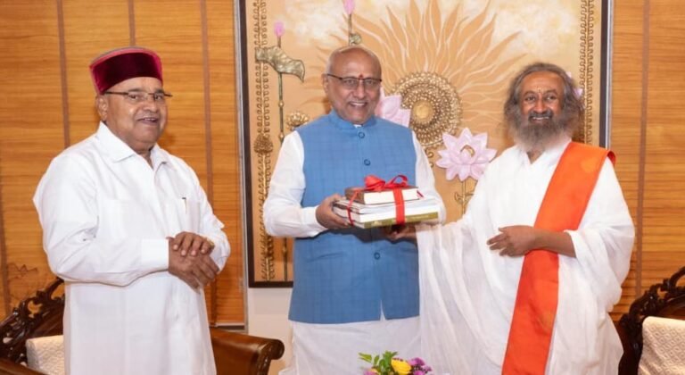 The Art of Living के 45 वर्ष पूरे, उपराष्ट्रपति ने लॉन्च कीं 5 राष्ट्रीय पहलें और किया विशेष डाक टिकट का अनावरण