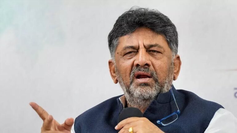 मुख्यमंत्री बदलने की अटकलें तेज, 3 जून को DK शिवकुमार की ताजपोशी और कैबिनेट फेरबदल संभव