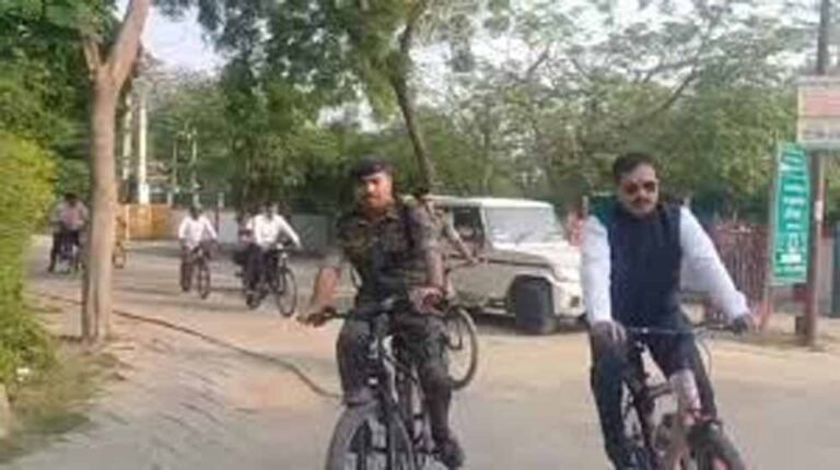 पीएम मोदी की अपील का असर, राजस्थान में जज से लेकर अफसर तक साइकिल और ईवी का इस्तेमाल
