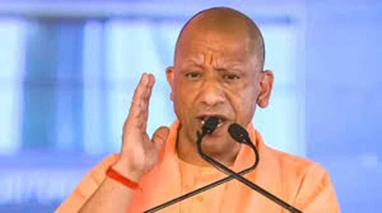 योगी सरकार का हेल्थ सेक्टर पर सख्त एक्शन, नियम तोड़ने वालों पर गिरी गाज