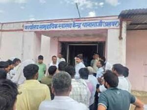 72 घंटे से भूख हड़ताल पर बैठे अरुण, रणवीर और राजवीर को प्रशासन ने अस्पताल में कराया भर्ती