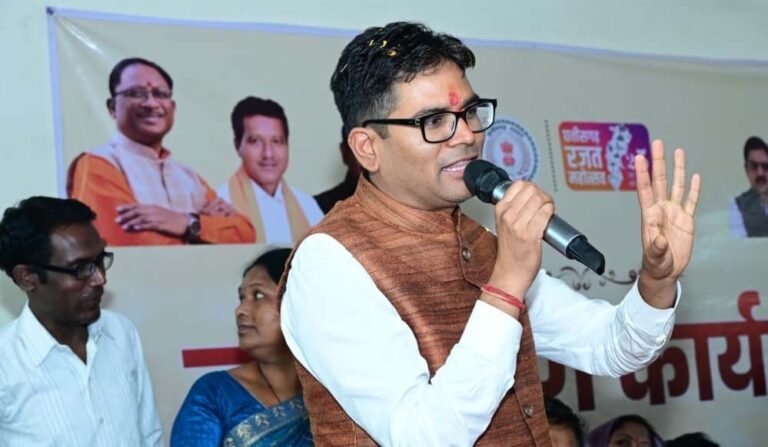 रायगढ़ में 50 लाख के सामुदायिक भवन का लोकार्पण, नई सुविधा से क्षेत्रवासियों को मिलेगा लाभ