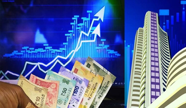 चुनावी नतीजों के बाद शेयर बाजार में उछाल, सेंसेक्स में 900  अंक की बढ़त
