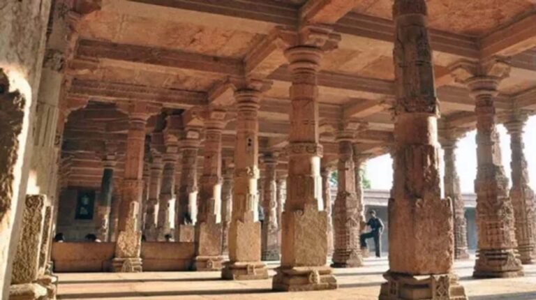 भोजशाला :98 दिन की खुदाई और अध्ययन के बाद ASI ने खोले इतिहास के पन्ने: तांबे के सिक्के और शिलालेख मिले