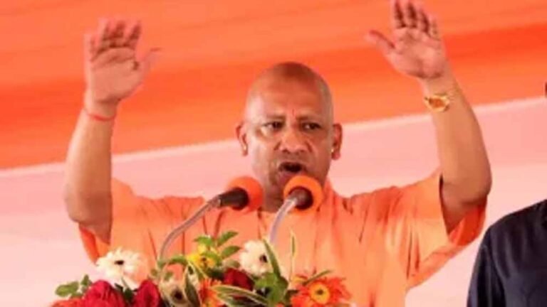 सीएम योगी के निर्देश पर सख्त,100 अस्पतालों का भुगतान रोका गया, 100 किए गए सस्पेंड