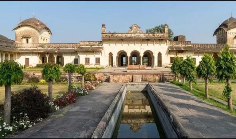 ऐतिहासिक गोंड महल को पर्यटक आकर्षण में बदला जाएगा, जगदीशपुर में मिलेगा लग्जरी अनुभव
