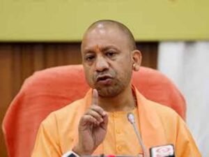 UP के 1.43 लाख शिक्षामित्रों के लिए खुशखबरी, बढ़े मानदेय के बाद सम्मान कार्यक्रम