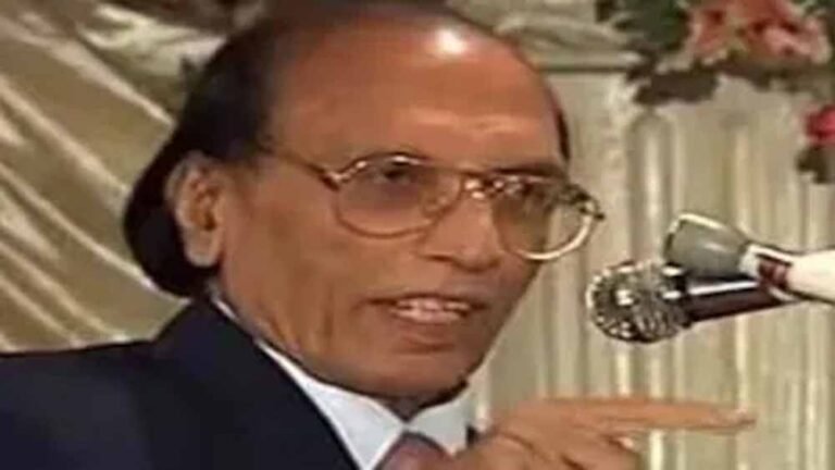 पद्मश्री सम्मानित शायर बशीर बद्र का जीवन और साहित्यिक योगदान