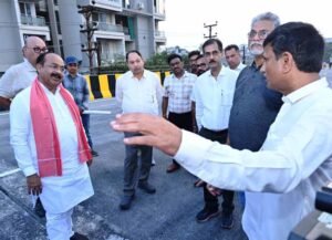 अधिकारियों और निर्माण एजेंसी को जल्द से जल्द काम पूर्ण करने के दिए निर्देश