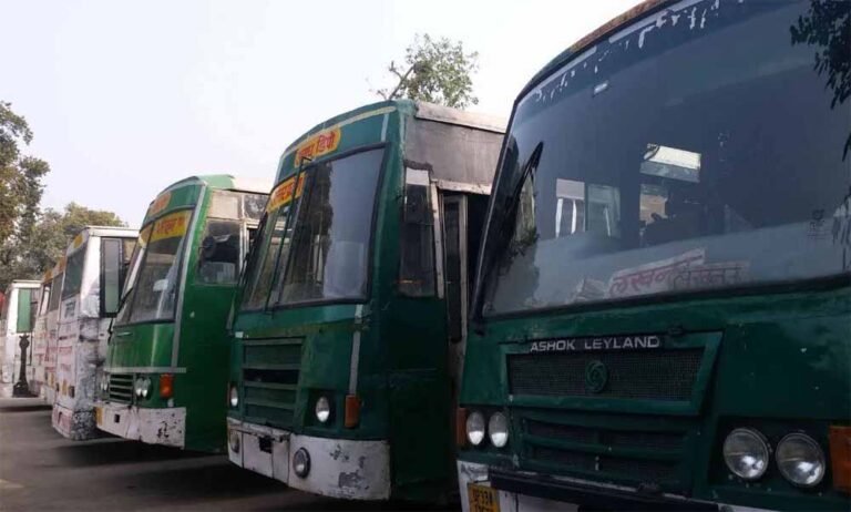 प्रतिदिन 16 लाख से ज्यादा यात्रियों की सुरक्षा सुनिश्चित कर रही योगी सरकार