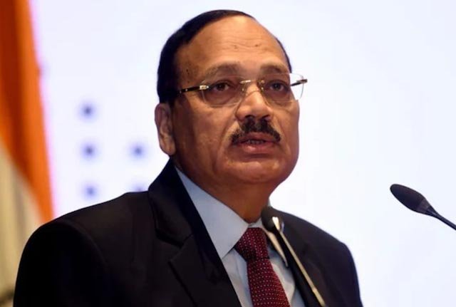 बयान पर मचे विवाद के बीच Surya Kant ने दी सफाई, युवाओं की जमकर तारीफ की