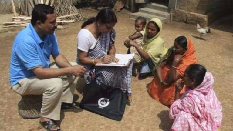 Census को लेकर सख्ती, सही जवाब देना होगा अनिवार्य; घर के नंबर हटाने पर कार्रवाई
