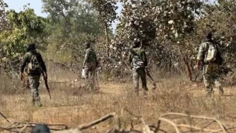 देश के 4 सपूत शहीद: अंतिम संस्कार में उमड़ा जनसैलाब, हर आंख हुई नम