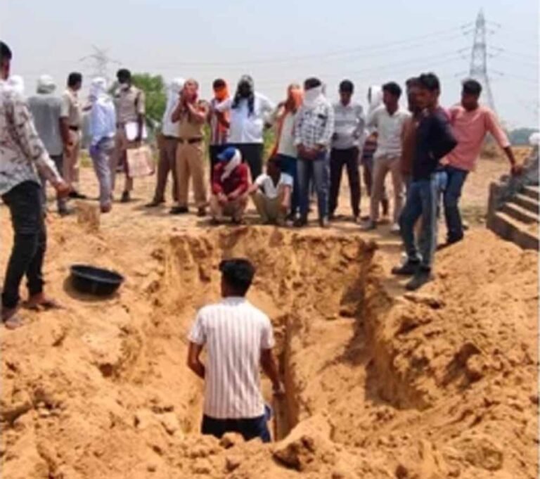 शादीशुदा महिला की मौत पर बढ़ा शक, कोरबा में 4 दिन बाद कब्र से निकाला गया शव