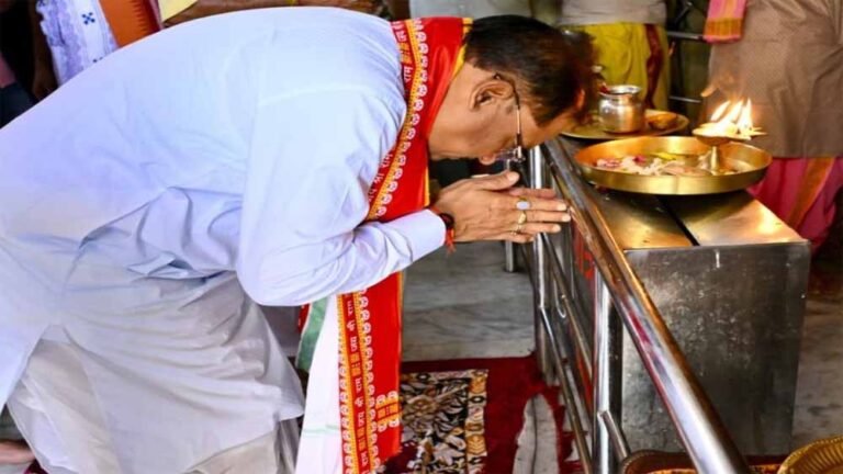 जगन्नाथ मंदिर पहुंचे CM विष्णुदेव साय, हरिनाम संकीर्तन यज्ञ में शामिल होकर मांगी प्रदेश की खुशहाली