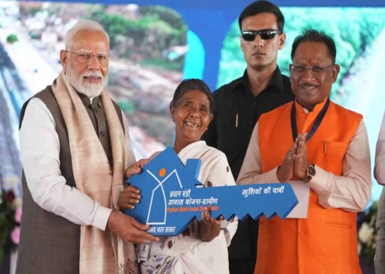 ‘मोदी नेतृत्व में छत्तीसगढ़ को मिली नई गति’, PM के 12 साल पर बोले CM साय