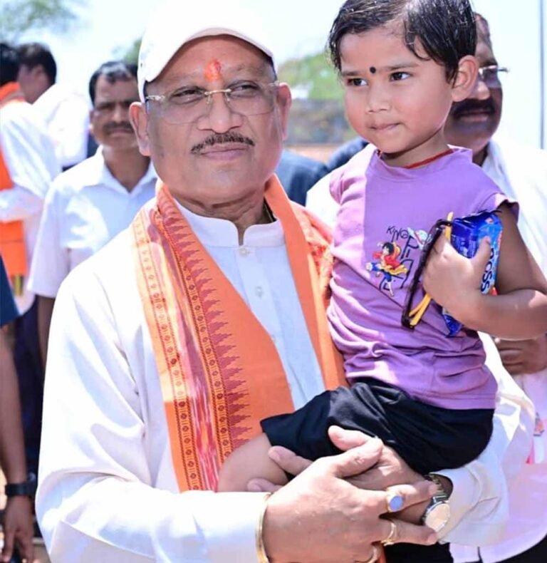 मुख्यमंत्री साय का मानवीय चेहरा: छोटी मानविका के सपनों को मिले नए पंख