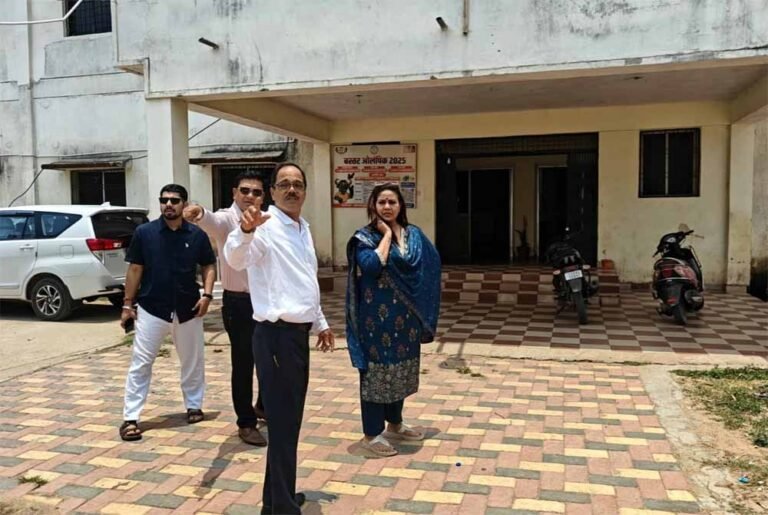 बस्तर के पहले आवासीय खेल अकादमी की तैयारी तेज, खेल संचालक ने तैयारियों का लिया जायजा