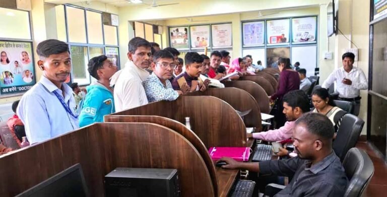 मुचाकी देवे की मुस्कान ने बयां की बदलाव की कहानी, तत्काल मिला राशन कार्ड
