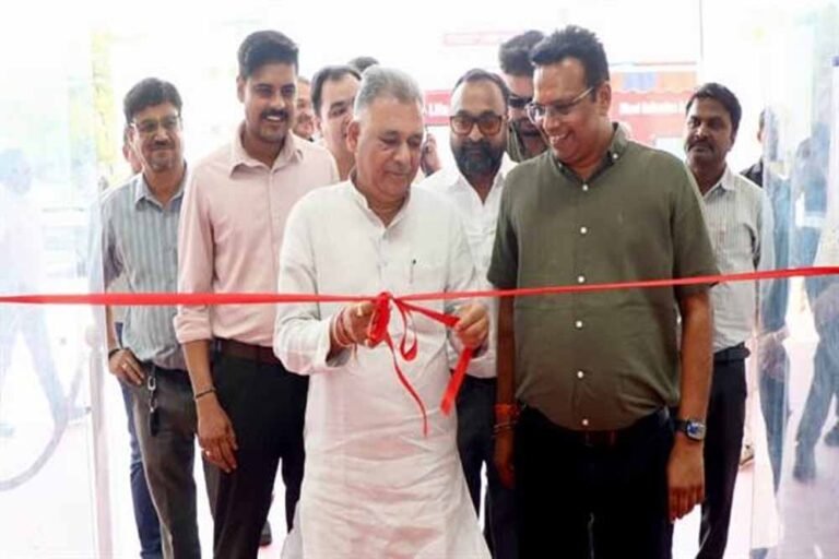 “राइजिंग मध्यप्रदेश” के विजन के साथ निवेश, नवाचार एवं रोजगार के नए अवसर हो रहे सृजित : मंत्री  परमार