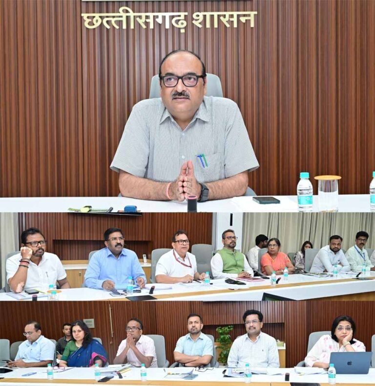 अबूझमाड़ में महुआ प्रसंस्करण के लिए बनेगा जनजातीय सहकारी मॉडल, संग्राहकों को हो रहा है सीधा ऑनलाइन भुगतान