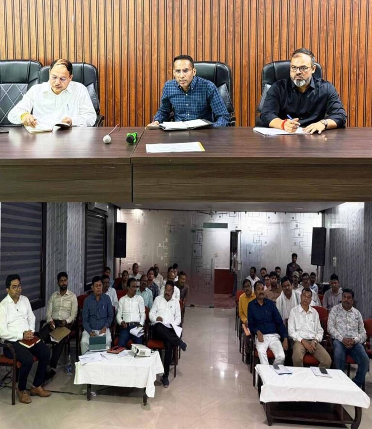 बेहतर विभागीय समन्वय से कार्यों में लाएं तेजी : सचिव  बंसल
