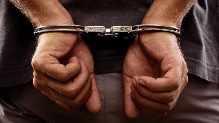 डॉक्टर के पास मिले छिपे रिकॉर्ड, बटला हाउस और शाहीन बाग का लिंक; आगरा धर्मांतरण रैकेट में खुलासा