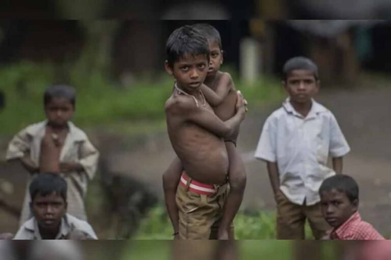 कुपोषण पर सवाल: 2026 में भी 2017 की दरों पर चल रही पोषण योजना