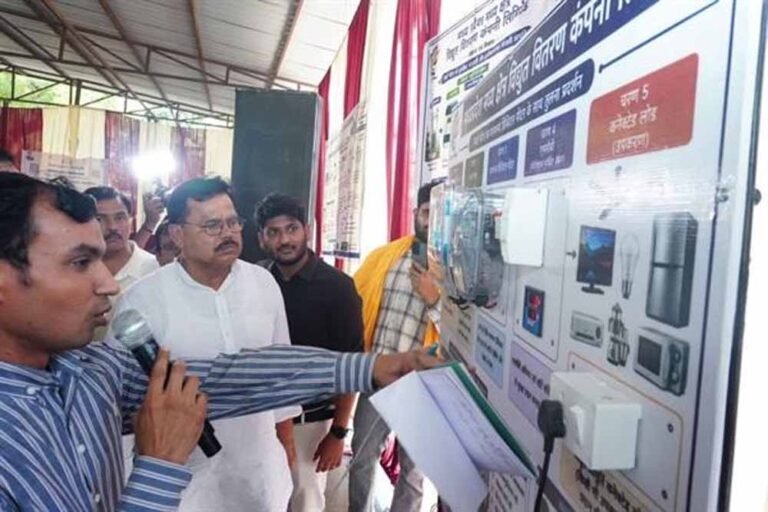 विद्युत सेवाओं में सुधार और उपभोक्ता संतुष्टि पर सरकार का फोकस : ऊर्जा मंत्री तोमर
