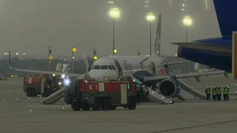 उड़ान से पहले IndiGo प्लेन में धुआं फैलने से हड़कंप, एयरपोर्ट स्टाफ ने संभाला मोर्चा