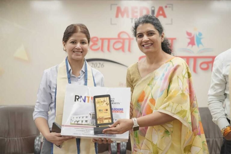 रबीन्द्रनाथ टैगोर विश्वविद्यालय में “मेधावी छात्र सम्मान समारोह 2026” का सफल आयोजन, 500 से अधिक मेधावी विद्यार्थियों का हुआ सम्मान