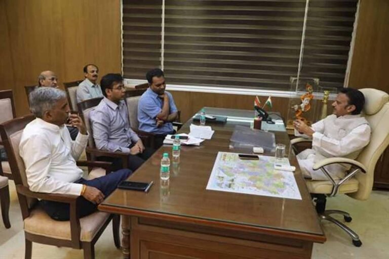 रीवा में जल प्रदाय एवं सीवरेज परियोजनाओं की प्रगति की समीक्षा