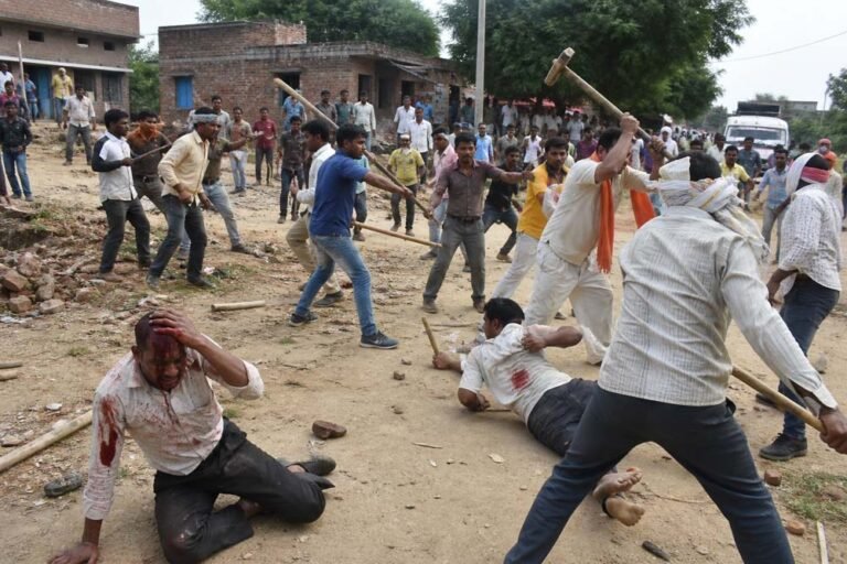 सरकारी जमीन को लेकर दो गुटों में हिंसा, श्योपुर में 24 घायल, 8 की हालत गंभीर