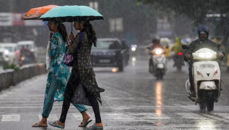 मध्यप्रदेश में बदलेगा मौसम! 34 जिलों में तेज बारिश-आंधी के आसार, 6 जिलों में ओले गिरने का अलर्ट