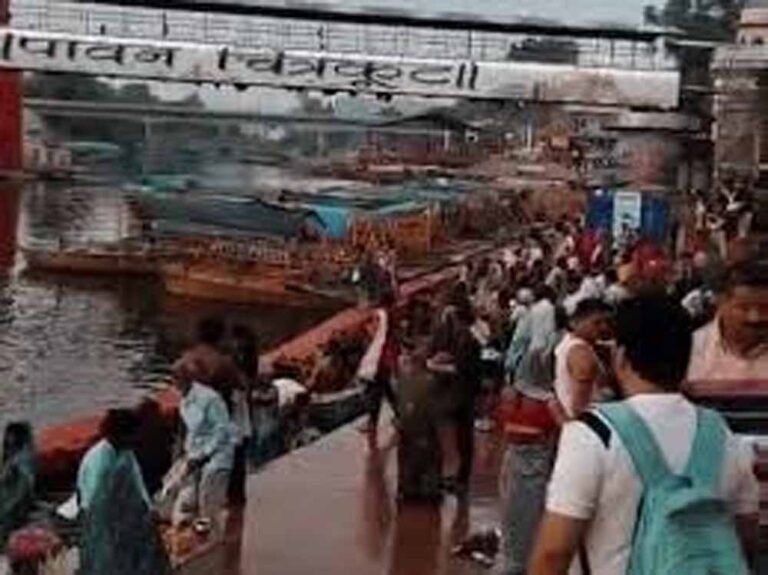 कर्वी में भारी वाहनों पर प्रतिबंध, श्रद्धालुओं के लिए विशेष इंतजाम