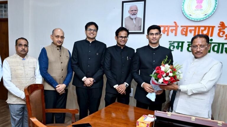 संवेदनशीलता, निष्पक्षता और समर्पण के साथ अपने दायित्वों का करें निर्वहन : मुख्यमंत्री साय