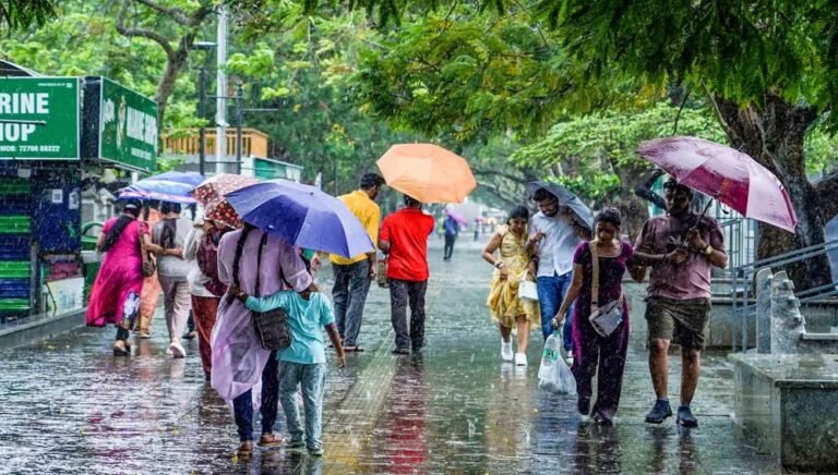 देशभर में बदलेगा मौसम का मिजाज, 17 राज्यों में बारिश और तूफान का खतरा; आगे बढ़ा मॉनसून