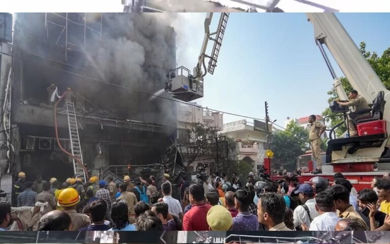 एक रास्ता, ऊपर AC-एग्जॉस्ट और नीचे आग… लखनऊ अग्निकांड में 15 मौतों के बाद 4 पर FIR