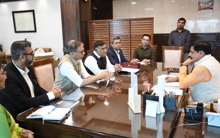 CM डॉ. यादव से हिंदुस्तान कोका-कोला बेवरेजेस के CEO हेमंत रुपानी की मुलाकात, निवेश और उद्योग पर हुई चर्चा