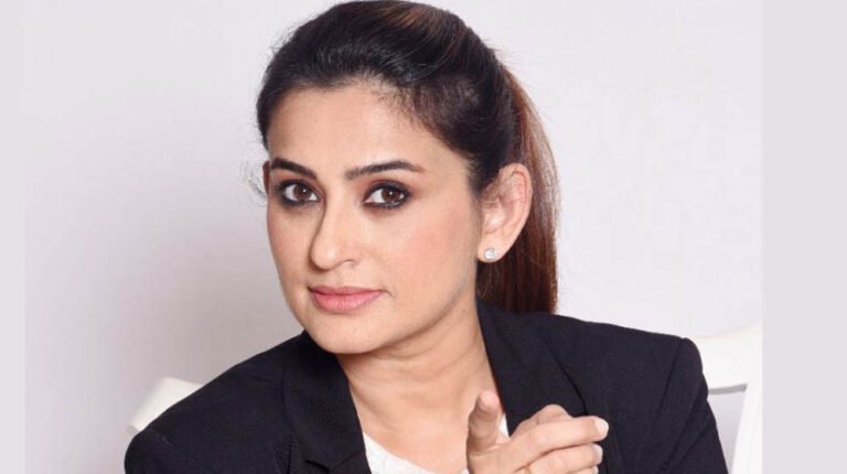 स्मिता बंसल ने बयां किया मां होने का दर्द, कहा- करियर के चलते बेटी से दूरियां आ गई थीं