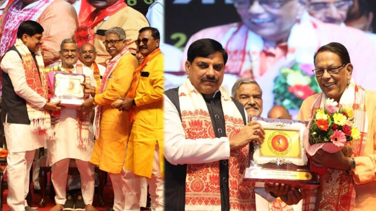 लोकतंत्र सेनानी सम्मेलन में CM मोहन यादव का बड़ा बयान, कप्तान सिंह सोलंकी ने पेंशन टैक्स फ्री करने की उठाई मांग