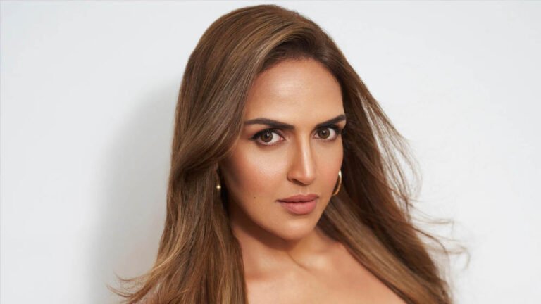 Esha Deol ने तलाक के बाद रिश्तों पर तोड़ी चुप्पी, कहा- ‘गलती होती है’, रोमांस को लेकर दिया बड़ा बयान