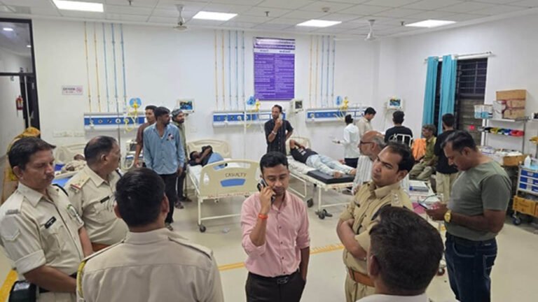 Ratlam News: मुहर्रम जुलूस में दर्दनाक हादसा, ताजिया हाईटेंशन तार से टकराया; 3 की मौत, 20 से अधिक घायल