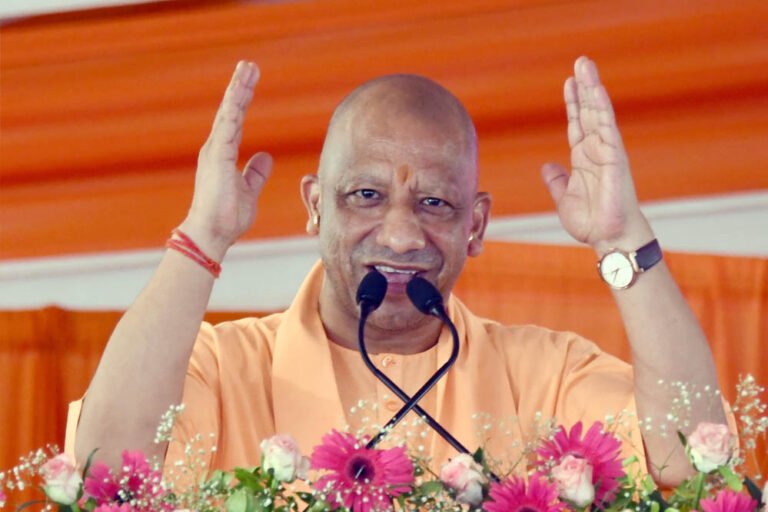 श्रीराम के अस्तित्व को नकारने और रामभक्तों पर गोली चलाने वाले लोग कर रहे हैं आस्था की बात: सीएम