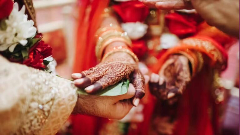 चांदी महंगी होने पर बदली योजना, दुल्हन के खाते में बढ़कर भेजे जाएंगे 64 हजार रुपये